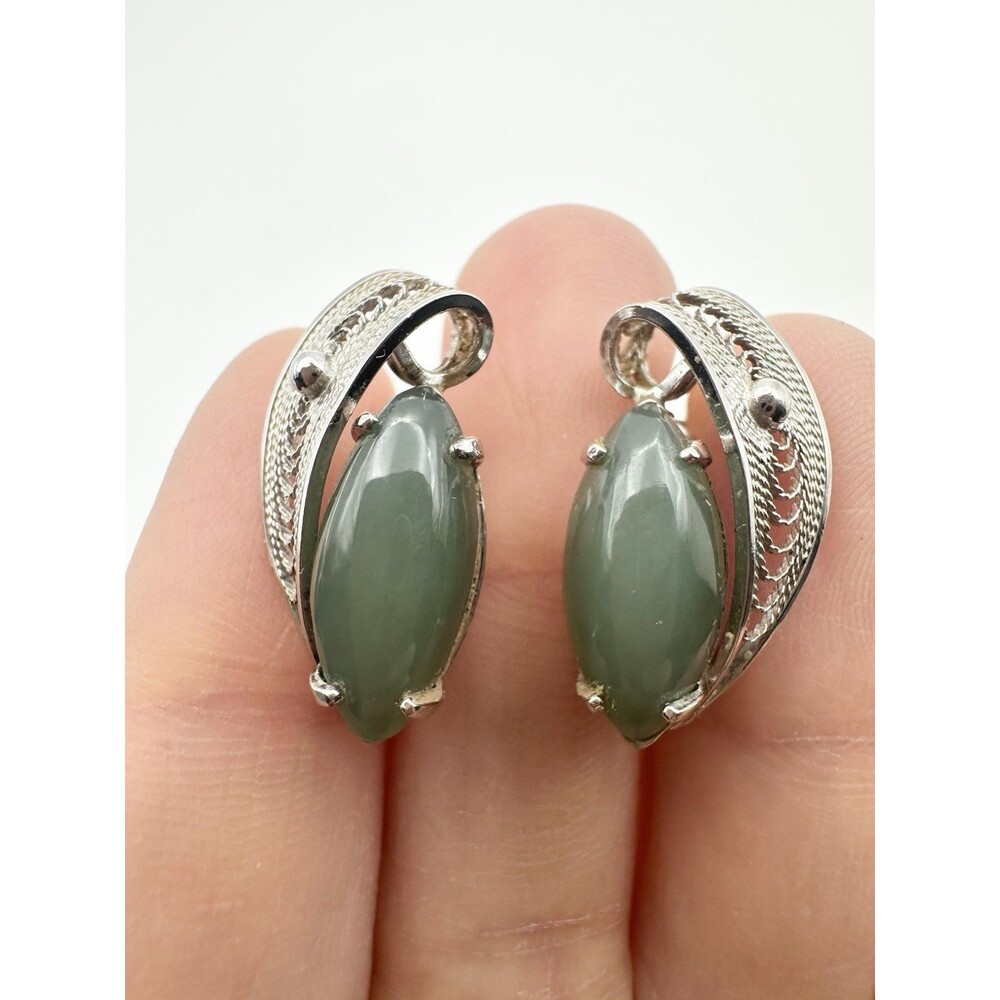 Vtg Designer Sorrento Sterling 925 Silver Green Jade Screw Back Earrings